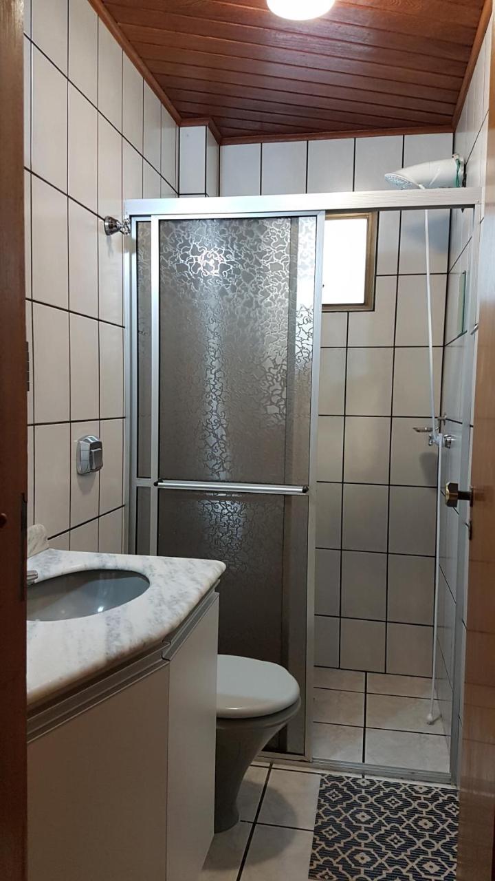 Apto Na Quadra Do Mar Em Meia Itapema, 2 Dorm, 6 Pessoas * Itapema