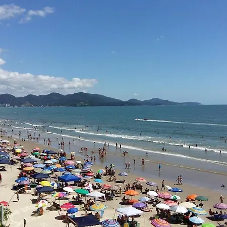 Apto Na Quadra Do Mar Em Meia Praia Itapema, 2 Dorm, 6 Pessoas Exterior photo